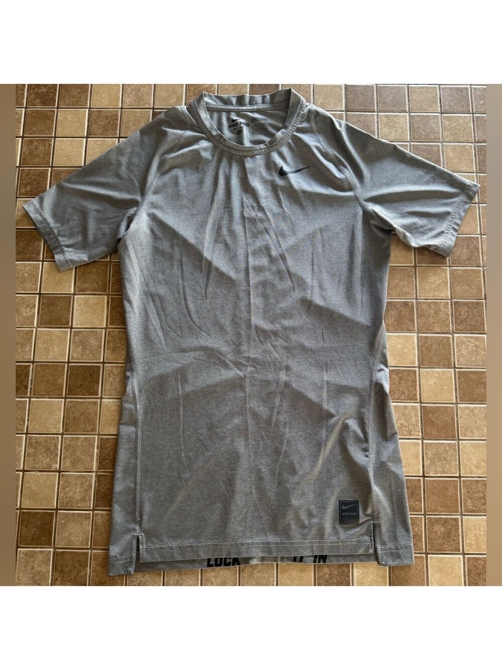 Nike Gray Rash Guard Swim Shirt Short Sleeves